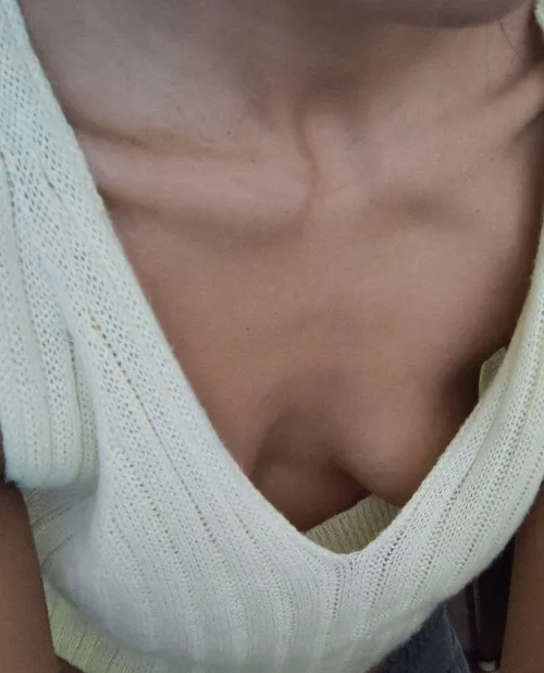 I think my teacher looked too much under my blouse in Pilates class, I hope I didn't make him uncomfortable.