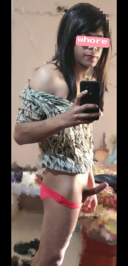 i wanna get fucked badly, muje raand bna do izzat utar ke piss pila do sabke samne 🙈