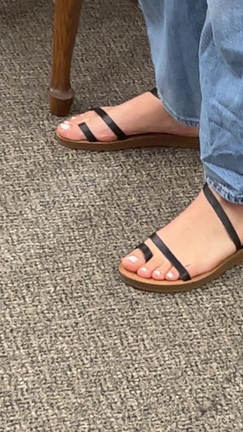 I want a foot job from my sister so bad