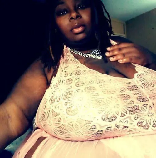 “I’m The Queen,And Your Cash Is My Crown 👑 💰