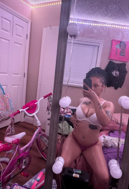 Loooking for hung as bwc f25