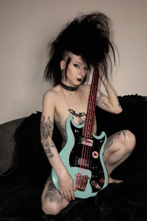 Perfectly placed bass