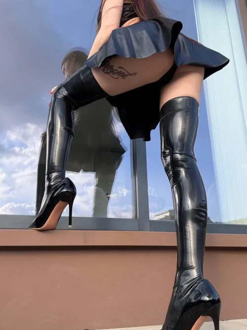 Shiny legs and clicking heels