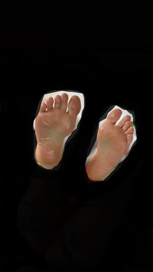 This is all you get. Worship the feet you’ll never touch.