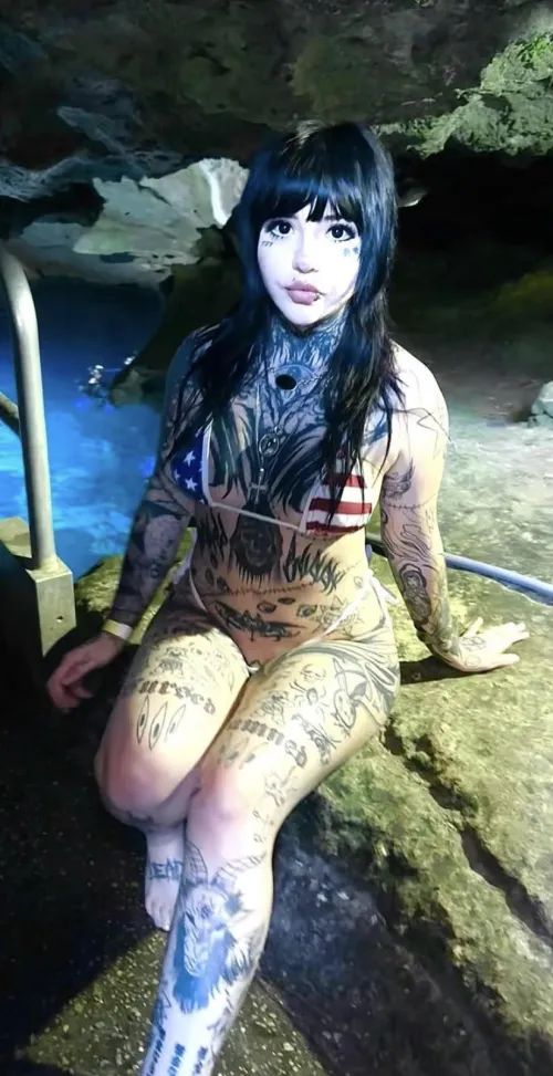 What do you think, want to swim here with me?