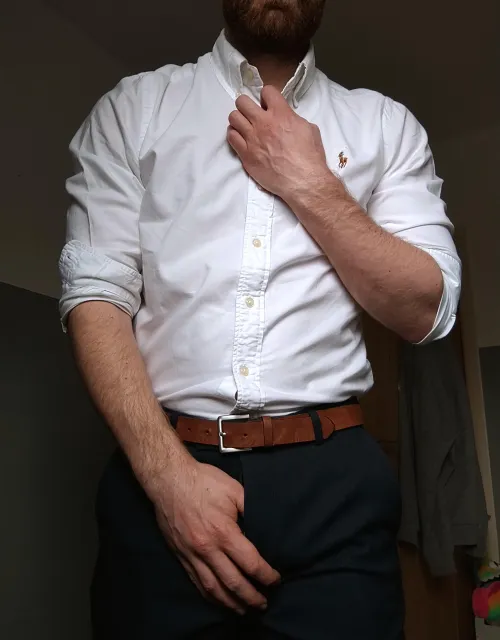 Who else loves to unbutton after work? (M)