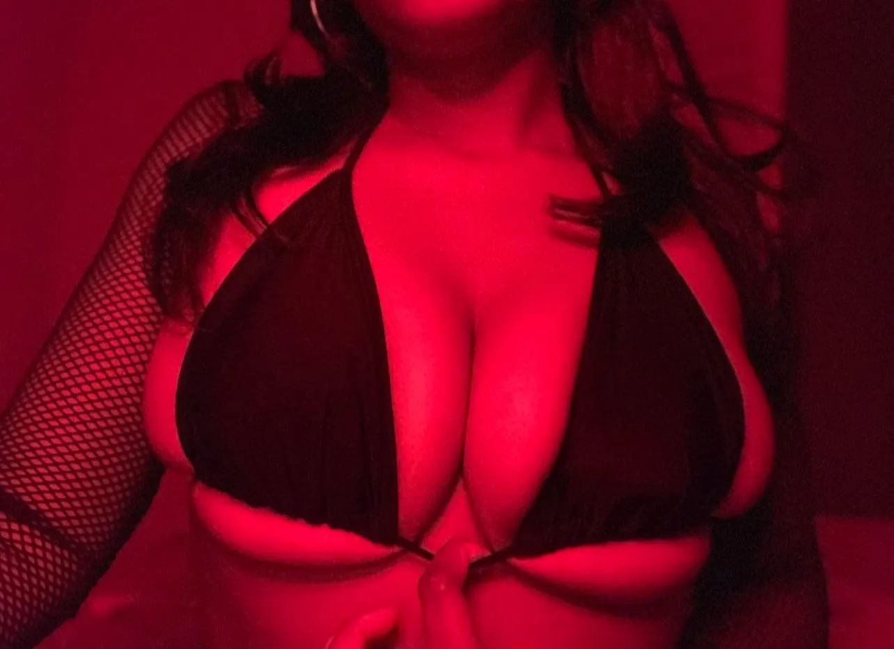 close your mouth, you’re drooling!