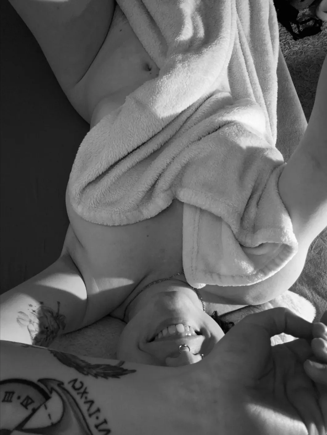 Come under my blanket.