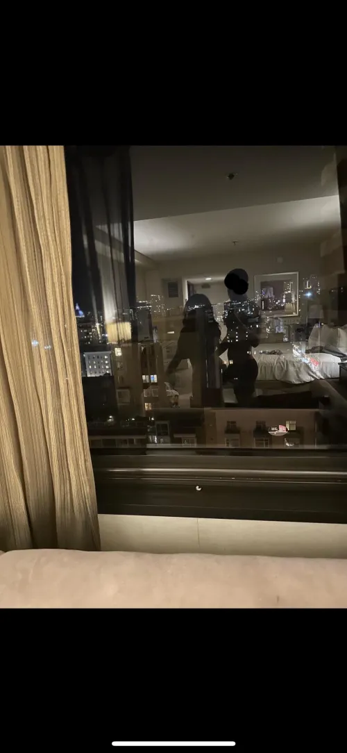 Couple here from sac area M24 F23 looking for likeminded couples