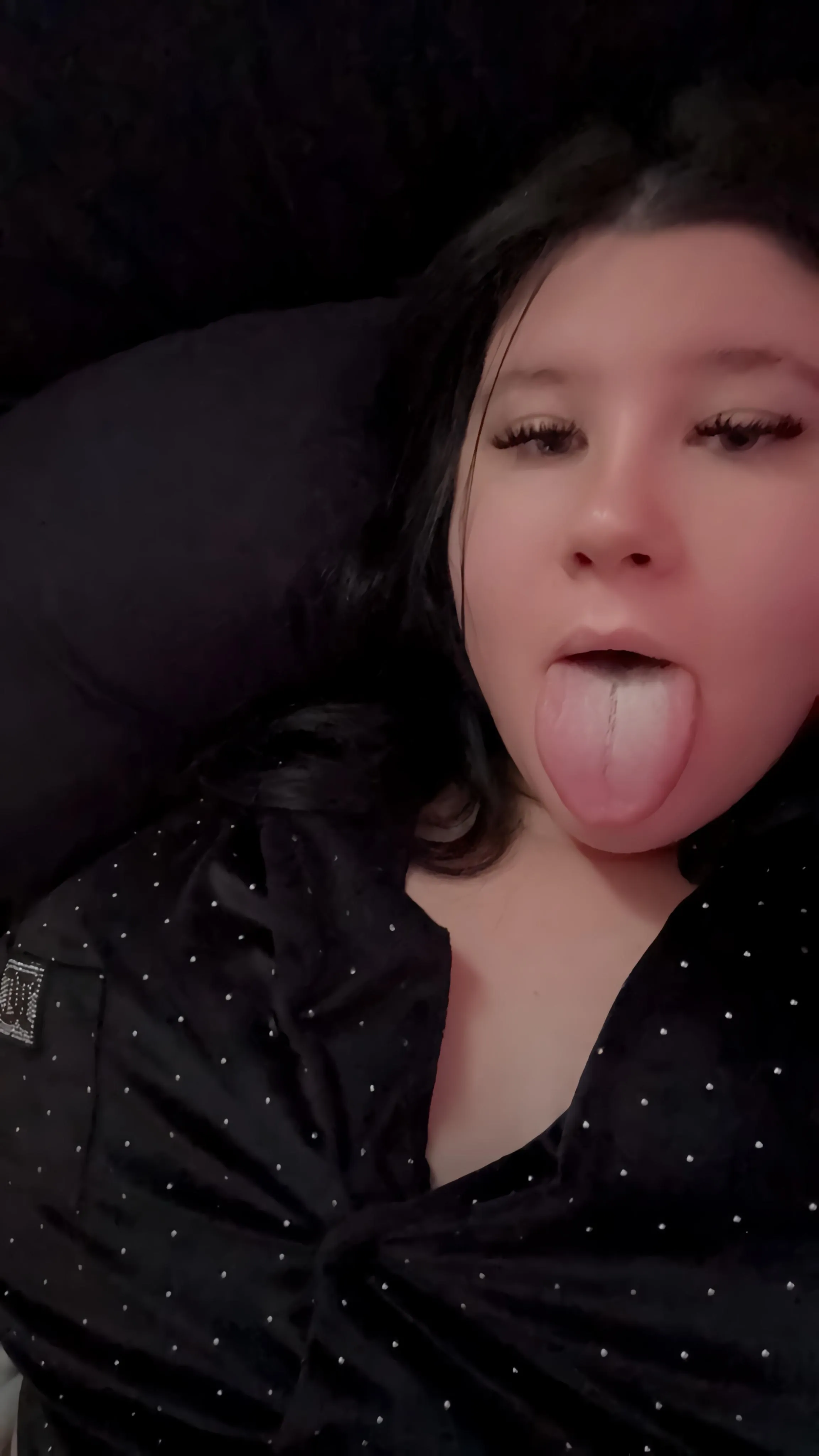 How many times would you lick my tongue?