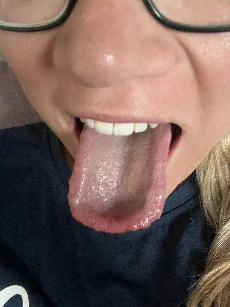 I'll swallow your sperm as well as my drool. 🤤💦