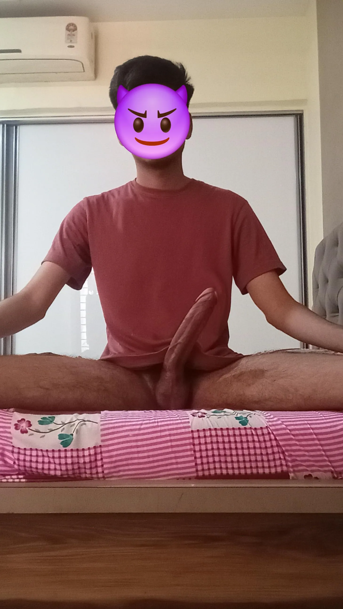 (M) What's Your Reaction on my Young Cock?