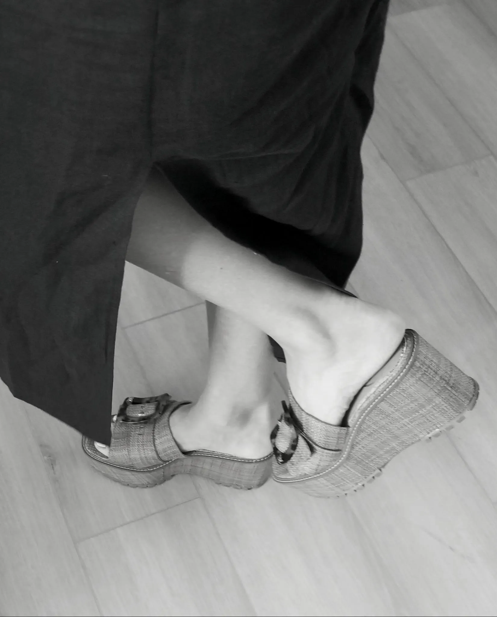 Take a peek, or a sniff😈