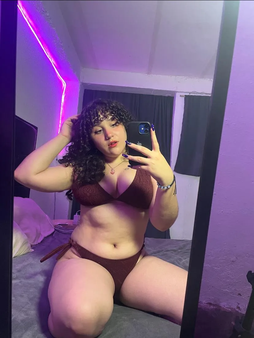 Would you fuck me even tho I’m 19?x