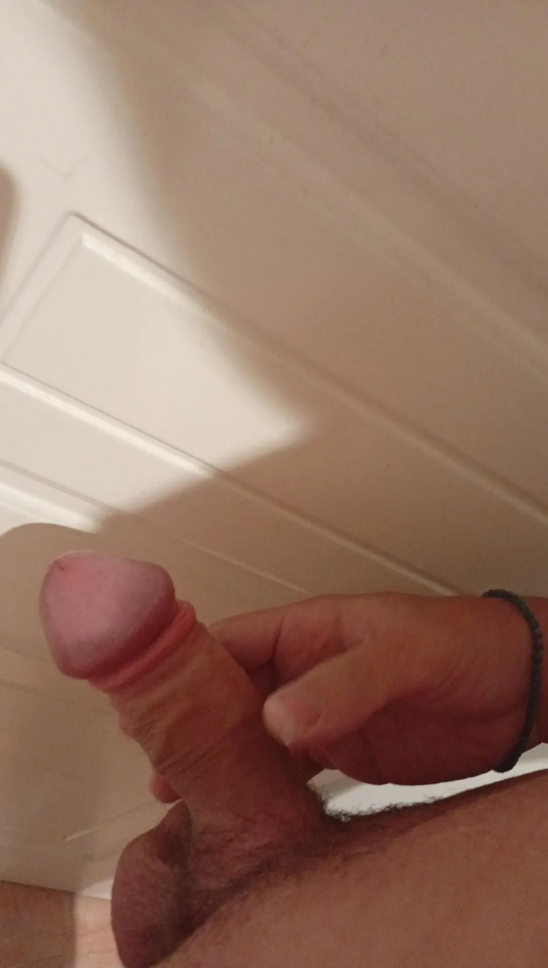 [18] yo barely dm
