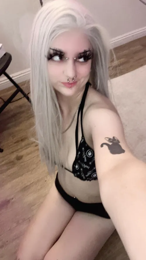 hoping ur hard rn ;3 🦇👾