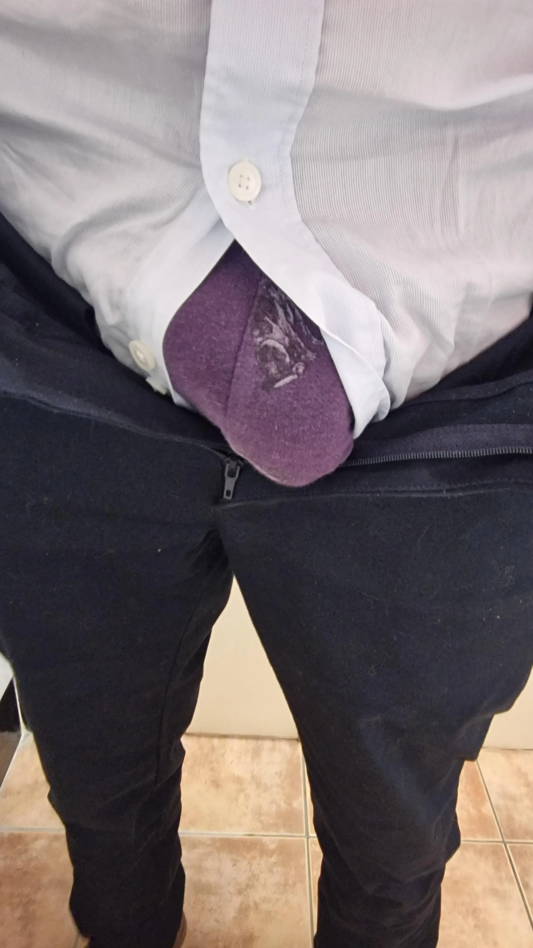 Do you think anyone at work will notice if I walk around with this thing, I tuck my shirt in obviously