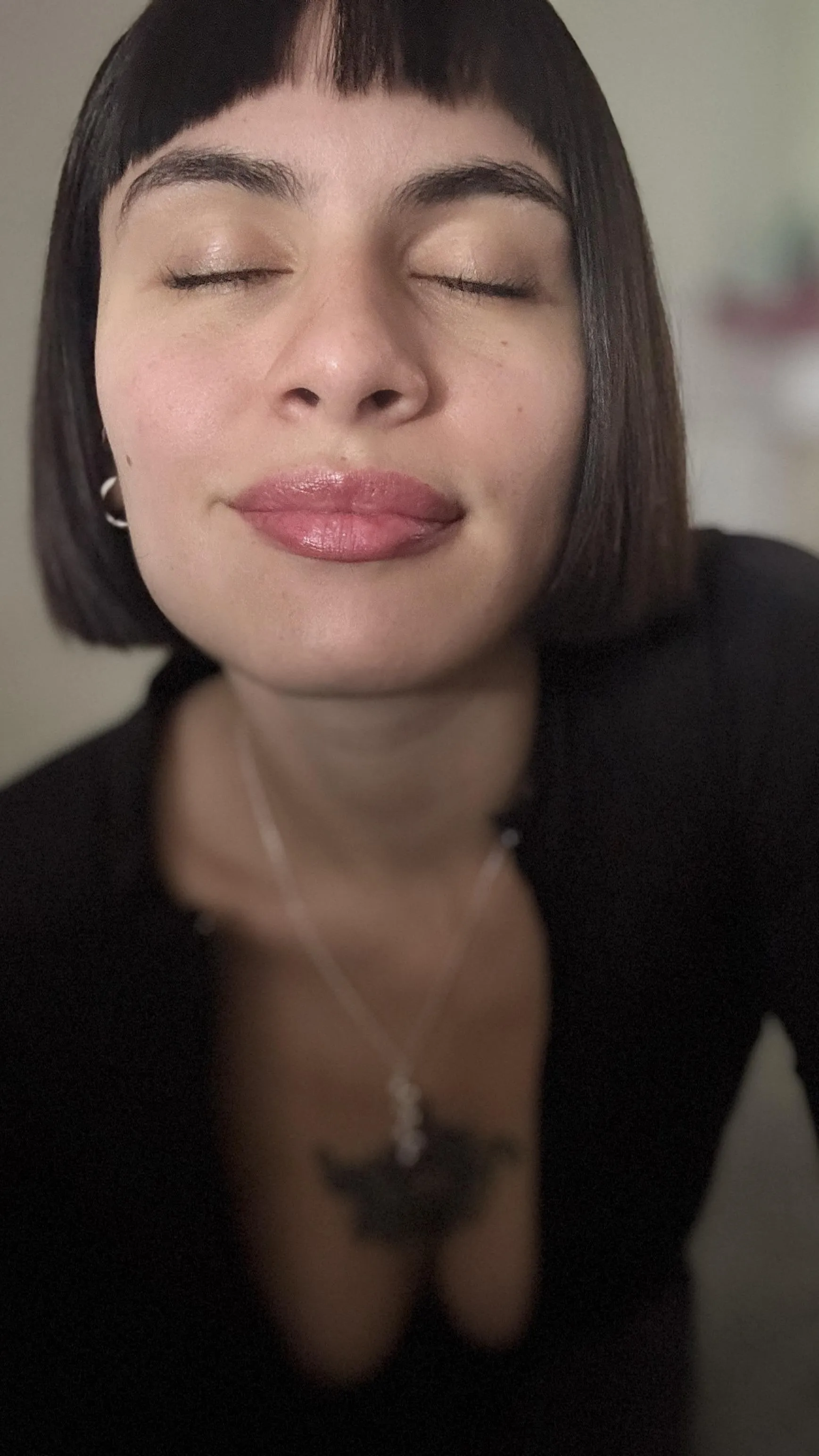 A small natural smile