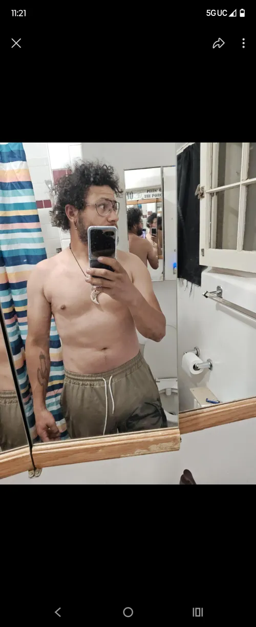 Any girls wanna go out