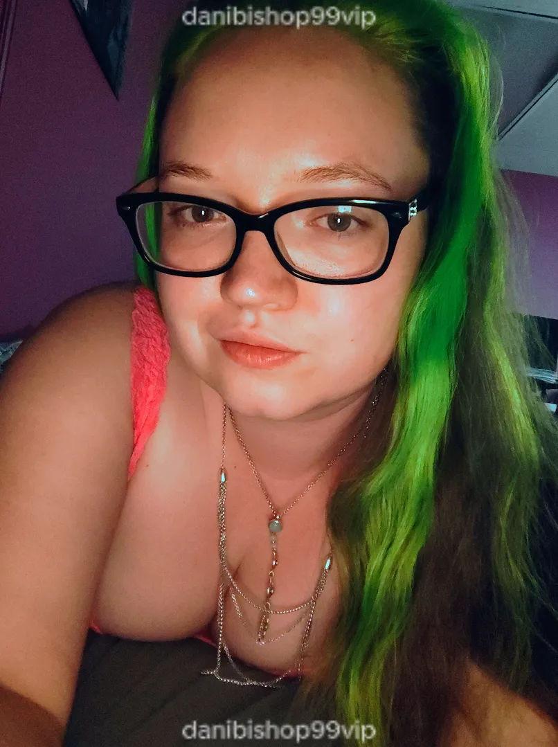 Feeling cute in neon