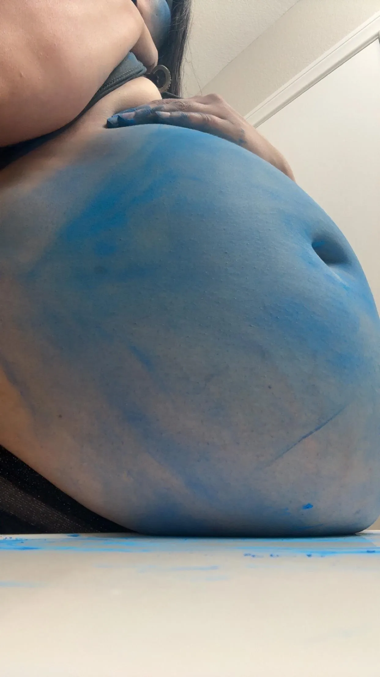 Help squeeze me please?