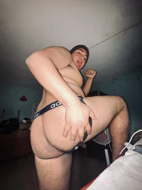 Hungry 💆🏻‍♂️