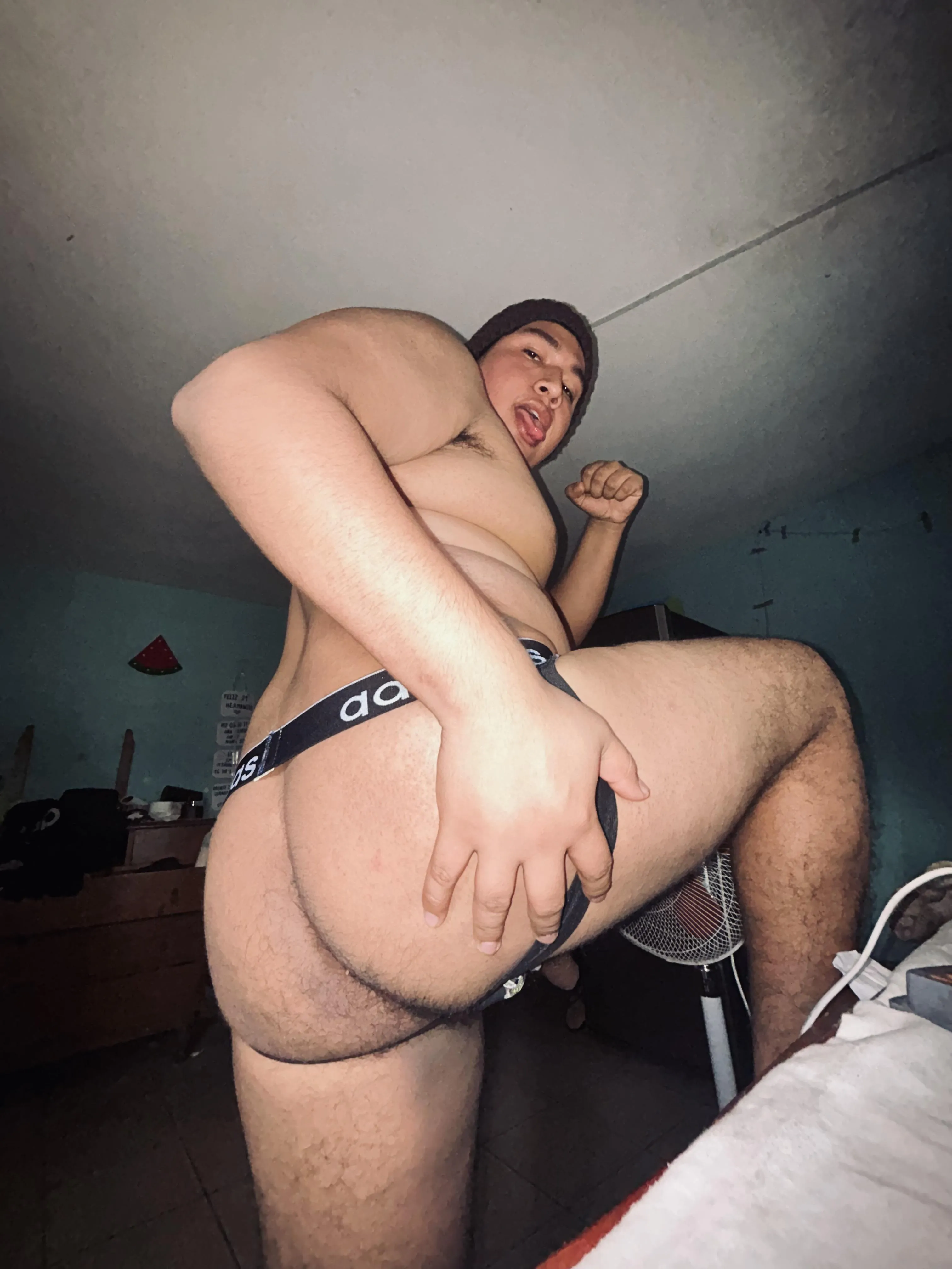 Hungry 💆🏻‍♂️