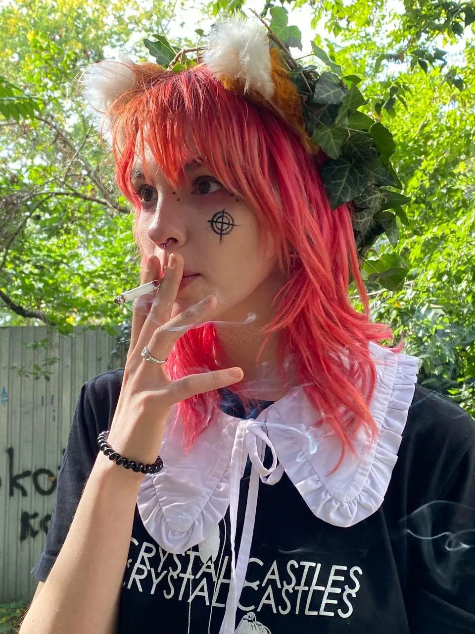 why are men so attracted to girls who smoke?