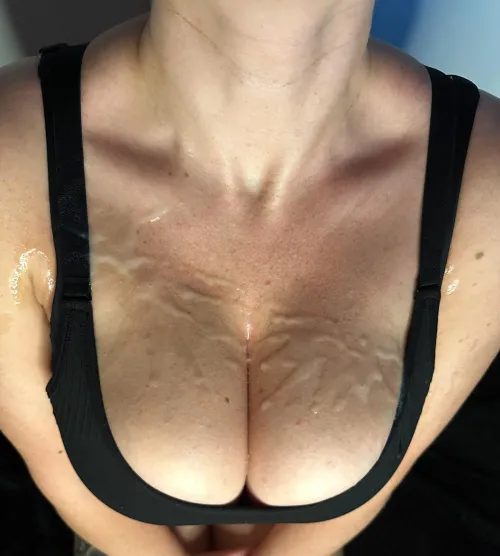 He covered my cleavage 💦