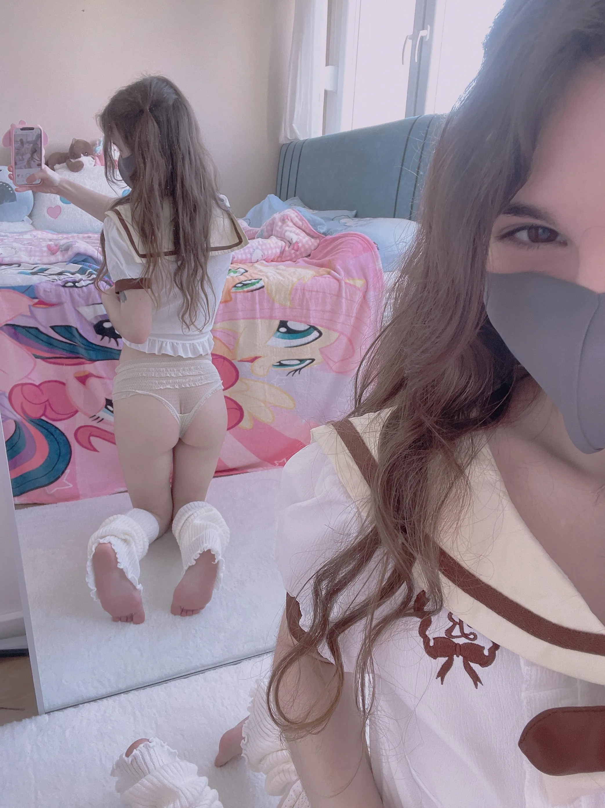 Love showing off my petite body