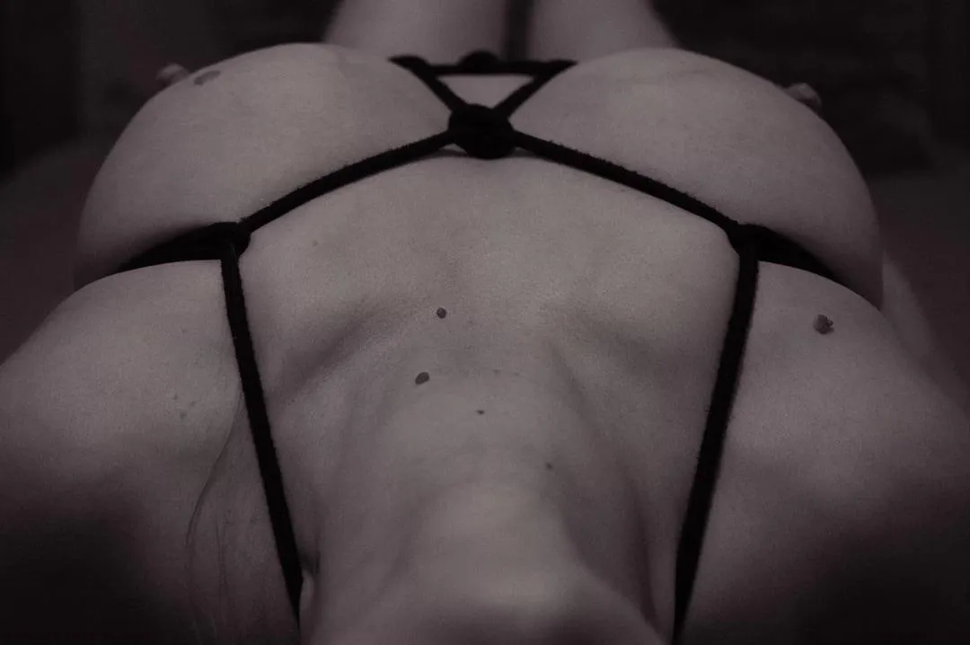 Trying some ropes on myself to tease the husband