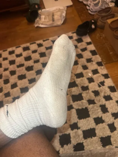 worn for 5 days straight 🥴🧦