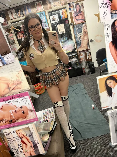 Alison Rey (from her Twitter)