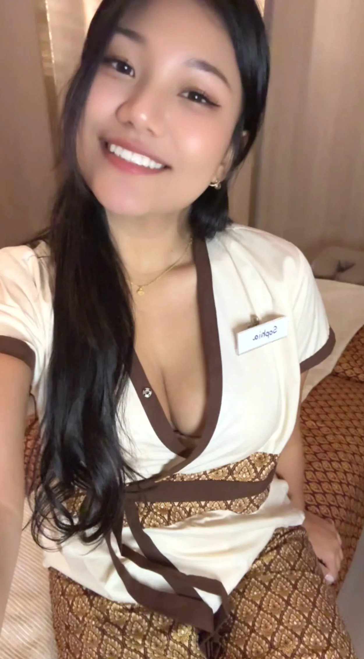 Could you date me based off looks?