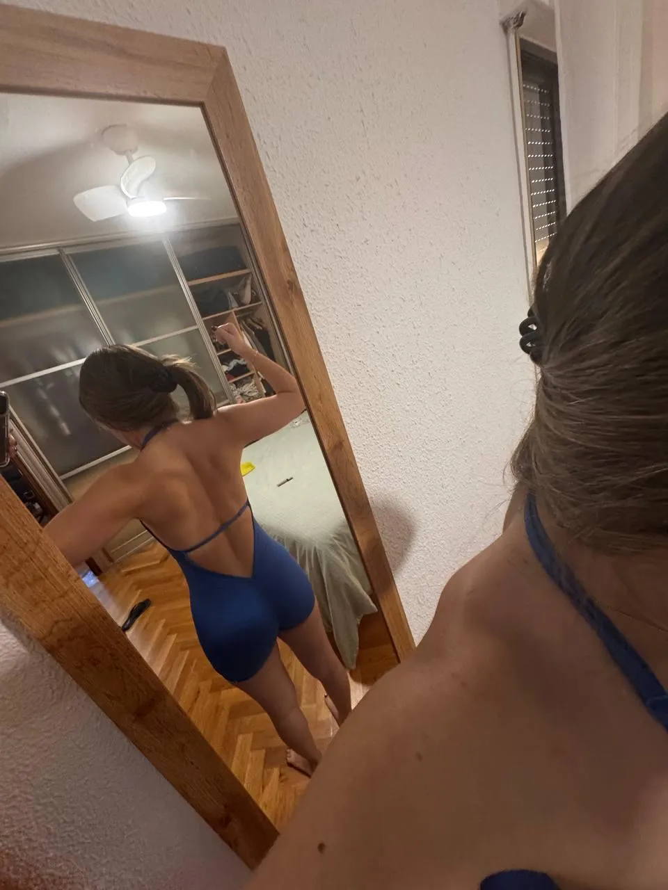 I know, I know, I can't pose - but I promise, I have SOME muscles!!