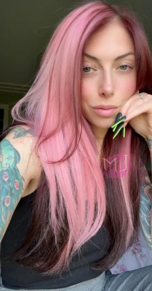 I love watching you on your knees as you realize how pathetic you are for me 🥰😏🤭