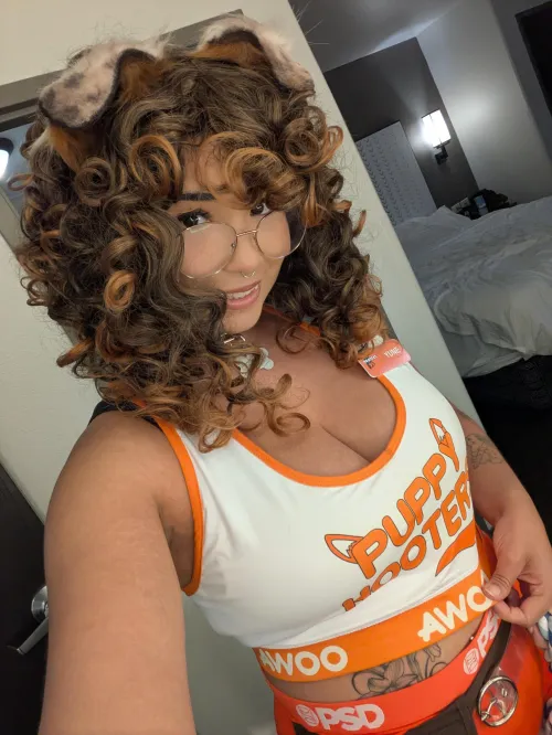 Just finished my shift at Puppy Hooters :3