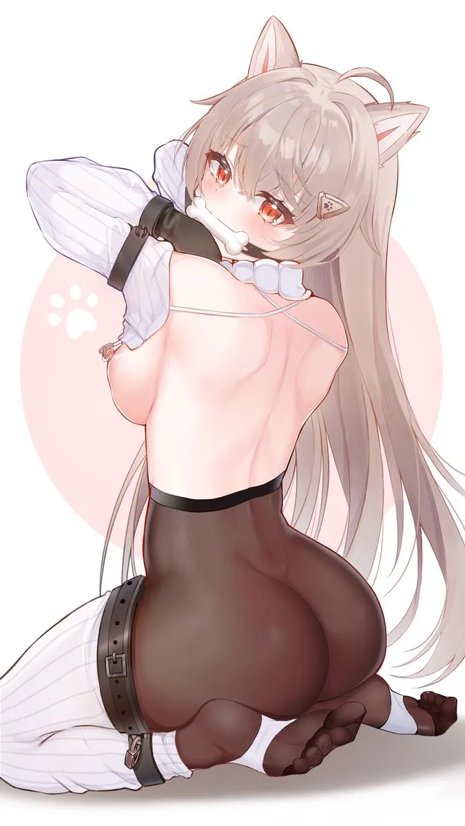 Simple bitchsuits like this are always the hottest to me. I want to be able to see her body.