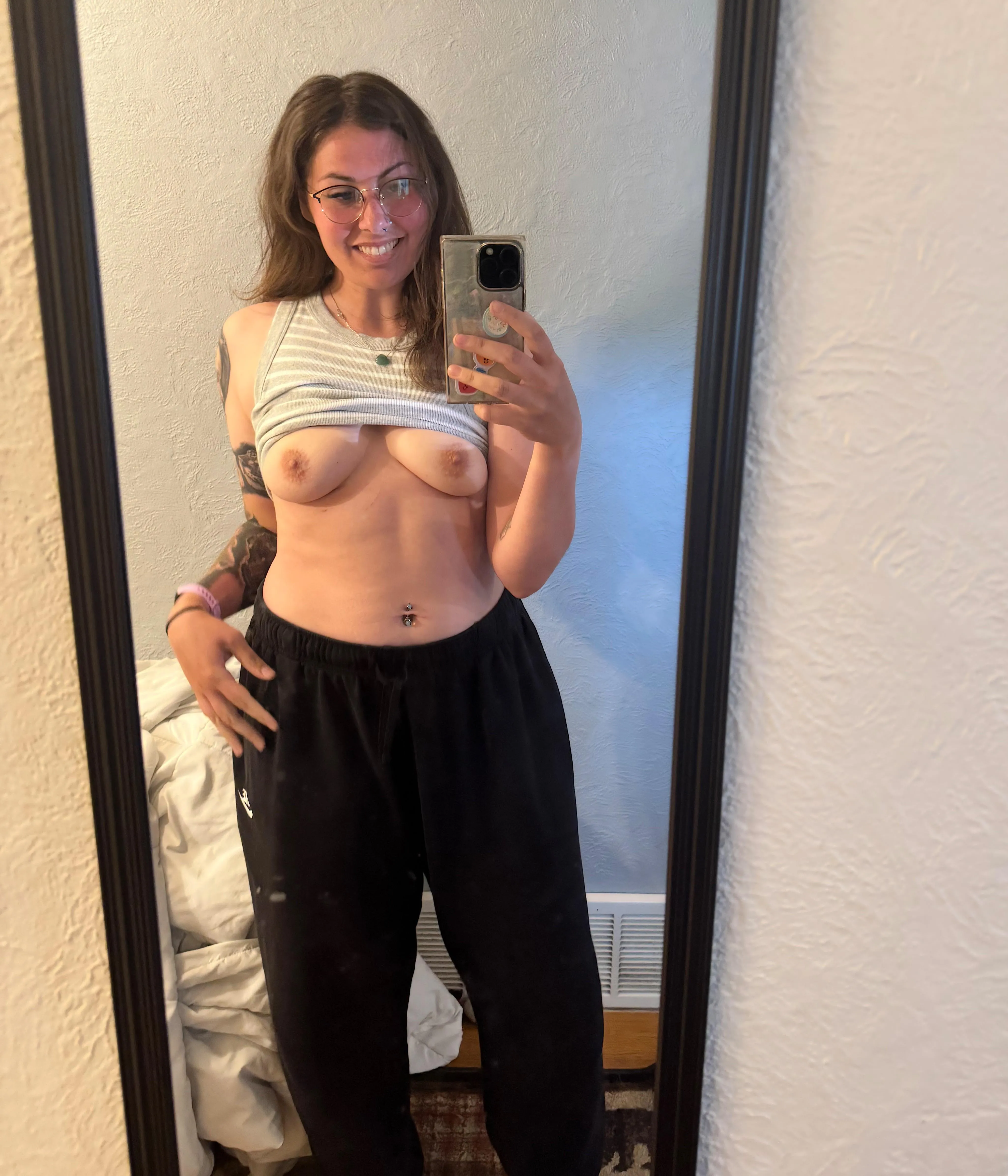 Any Iowan men into MILFS? 🤟🙂 (f26)