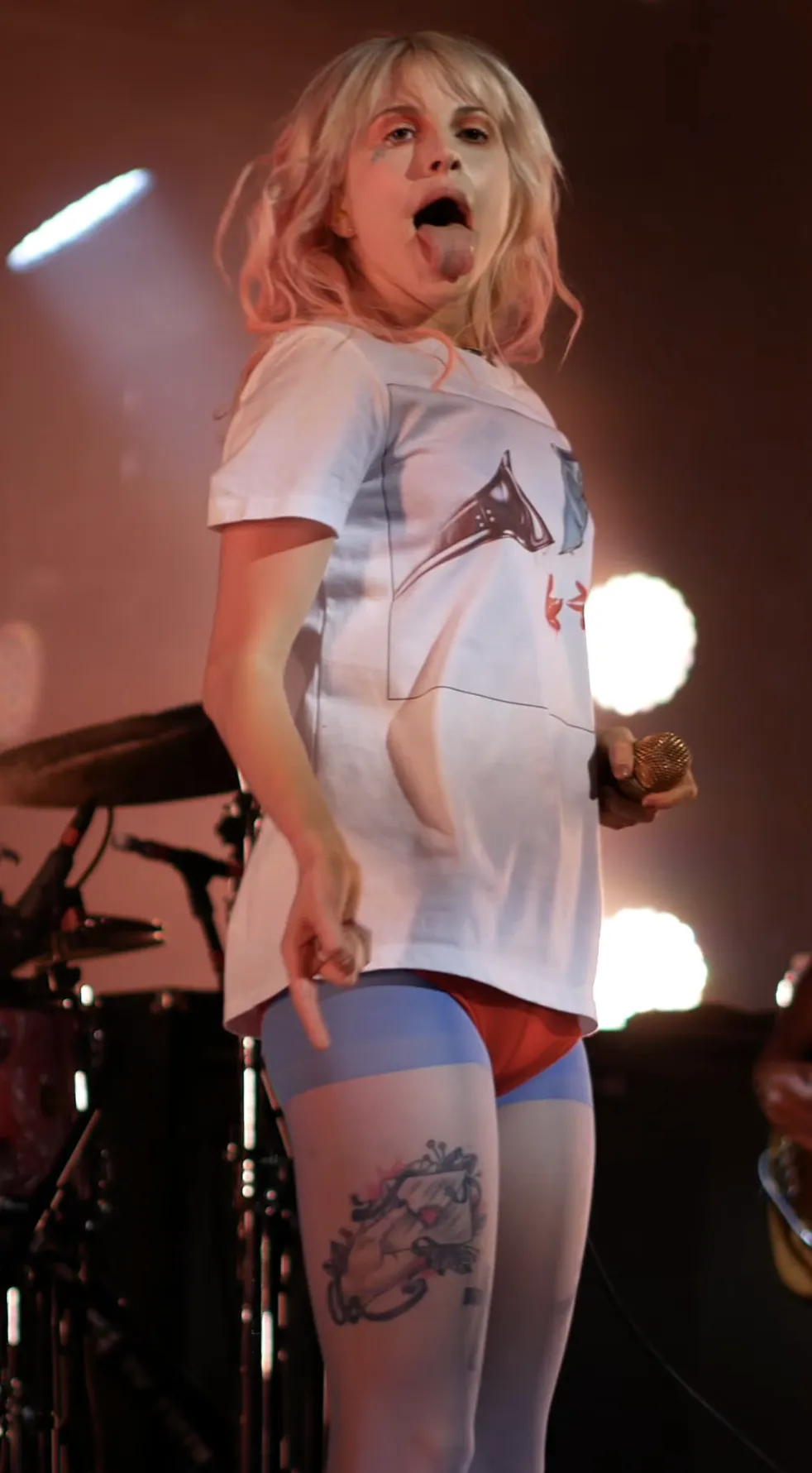 In the mood for Hayley right now...