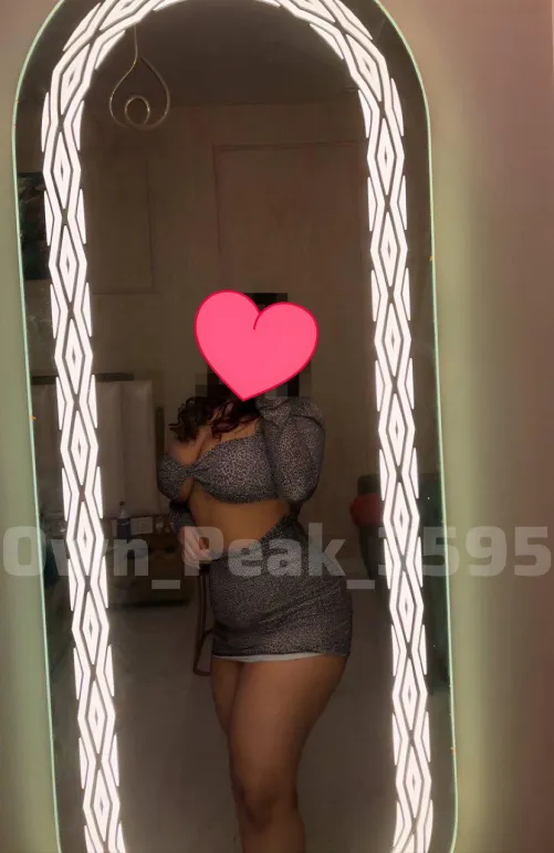 Which club should I wear this tiny dress to tonight?