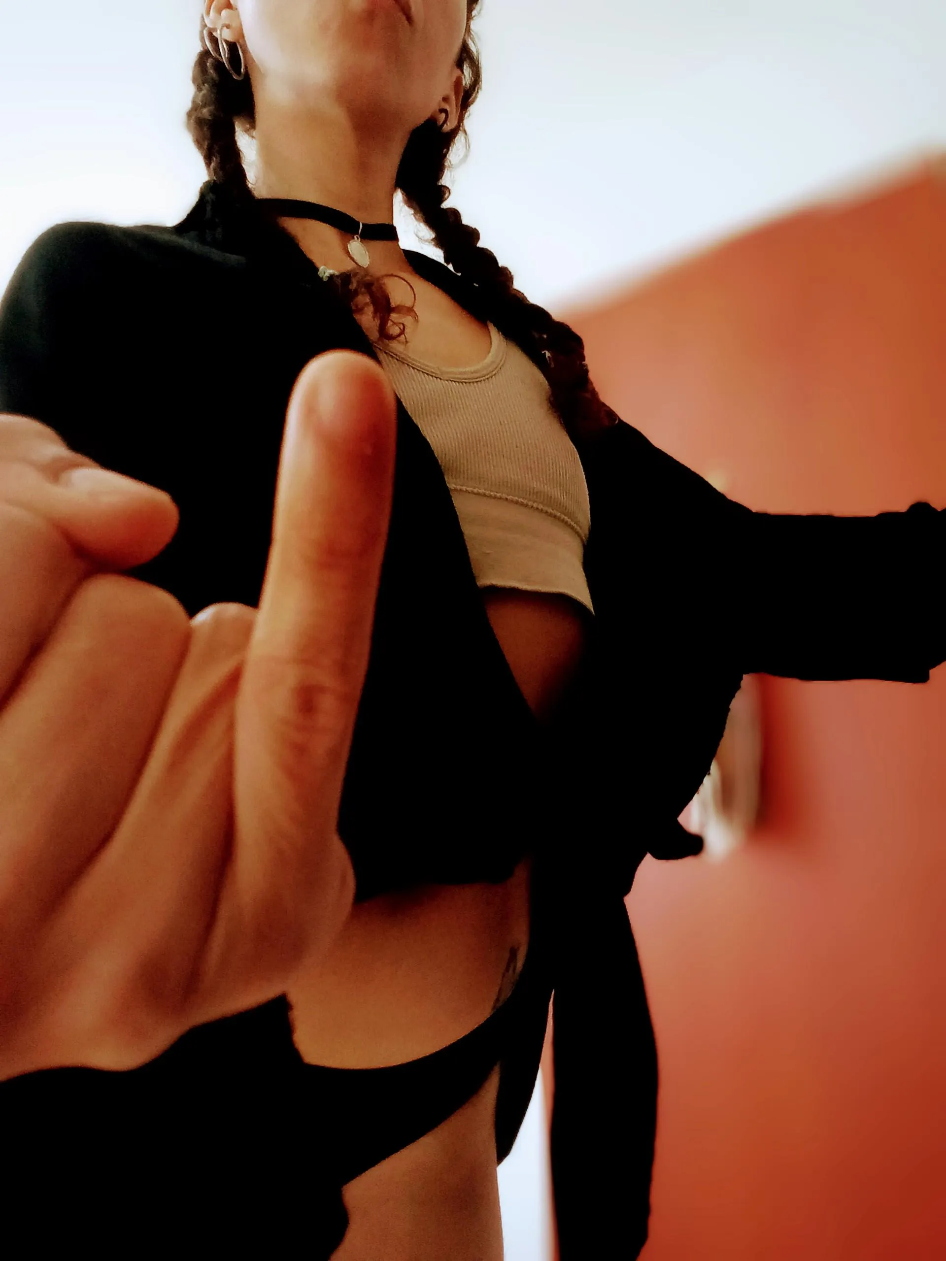 I'll step on it, it's useless anyway.