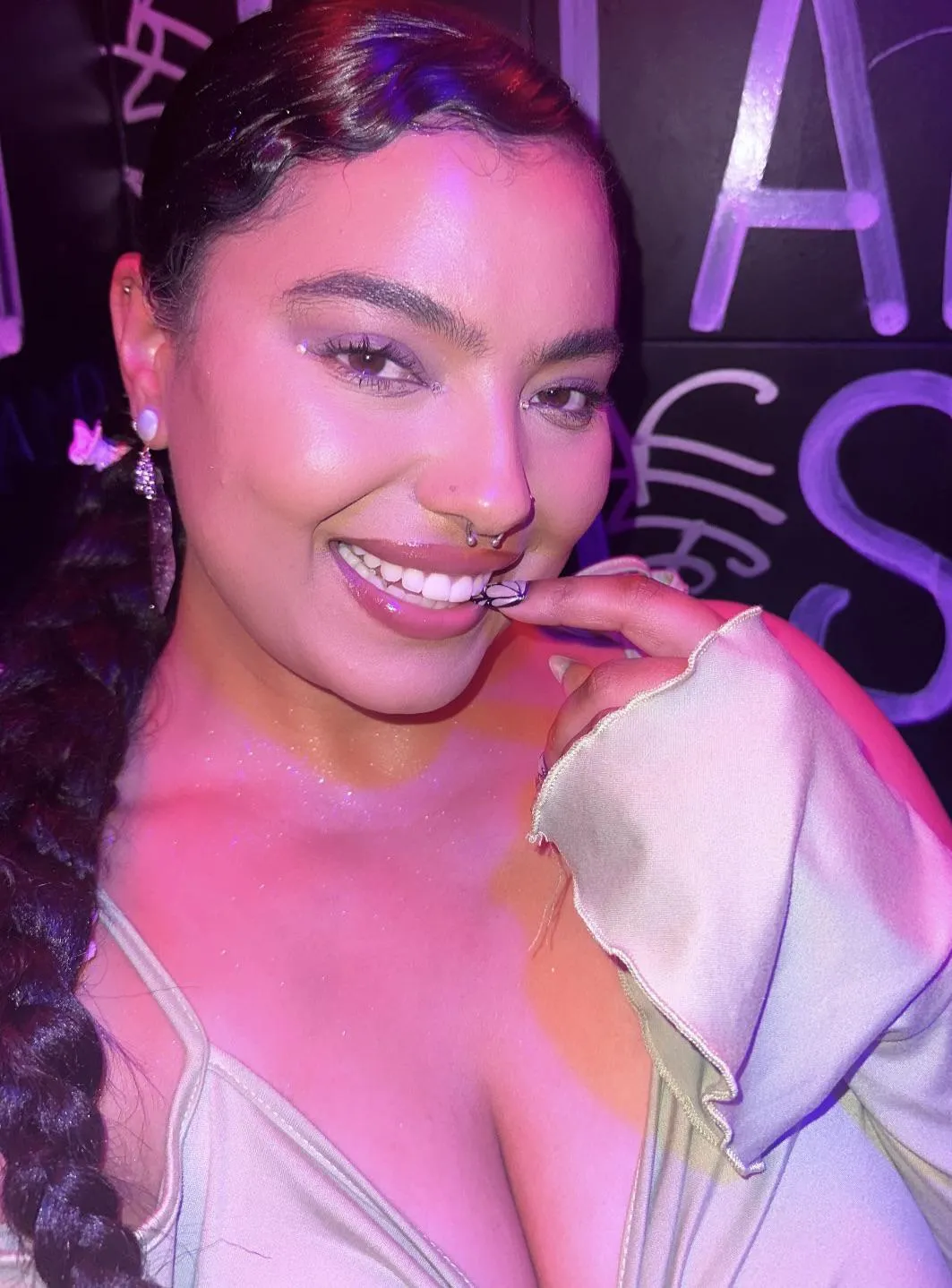 Looking to have some fun with a devoted simp tonight 🥀