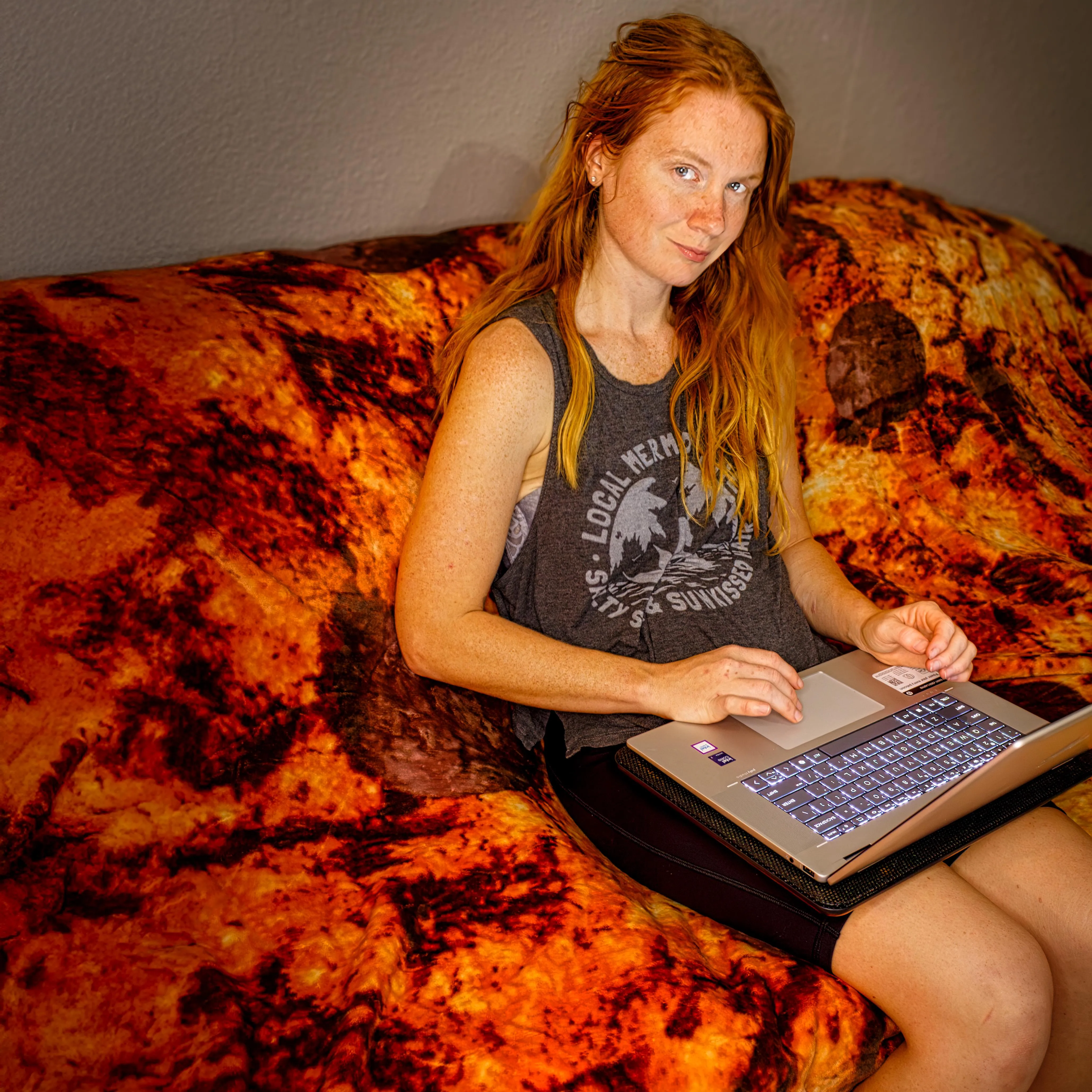 mood: flirty with a chance of mischief... what’s your forecast?👇