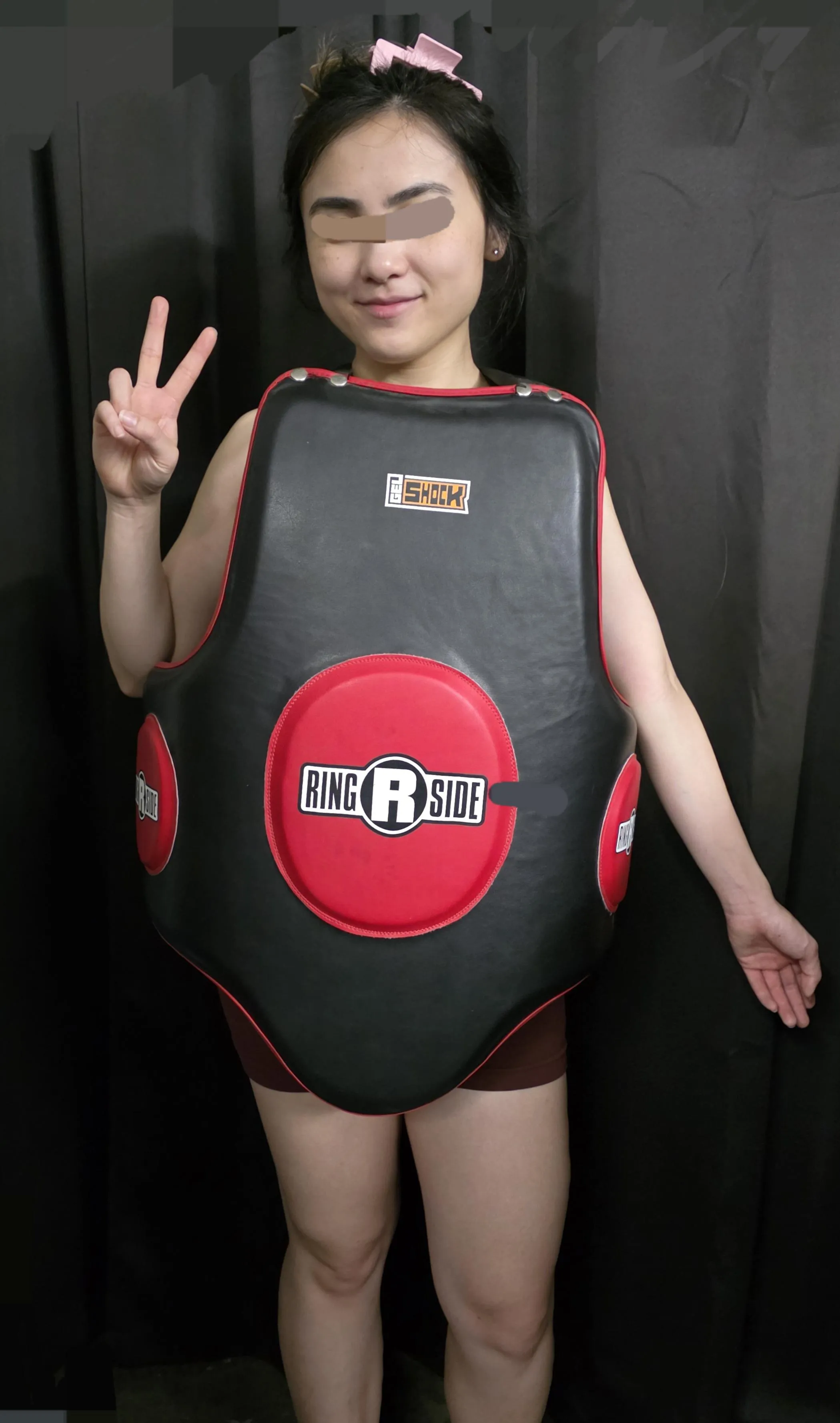 Ring side girl 😂 Who would fight for me. Petite Asian (F) 5ft