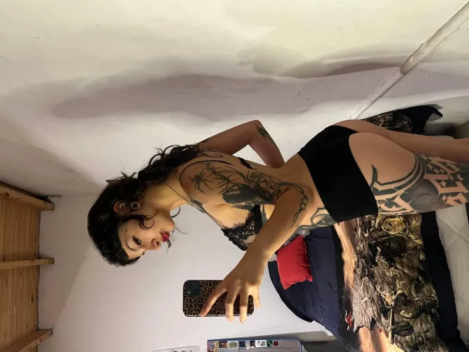 Which part of my body wd u lick first?