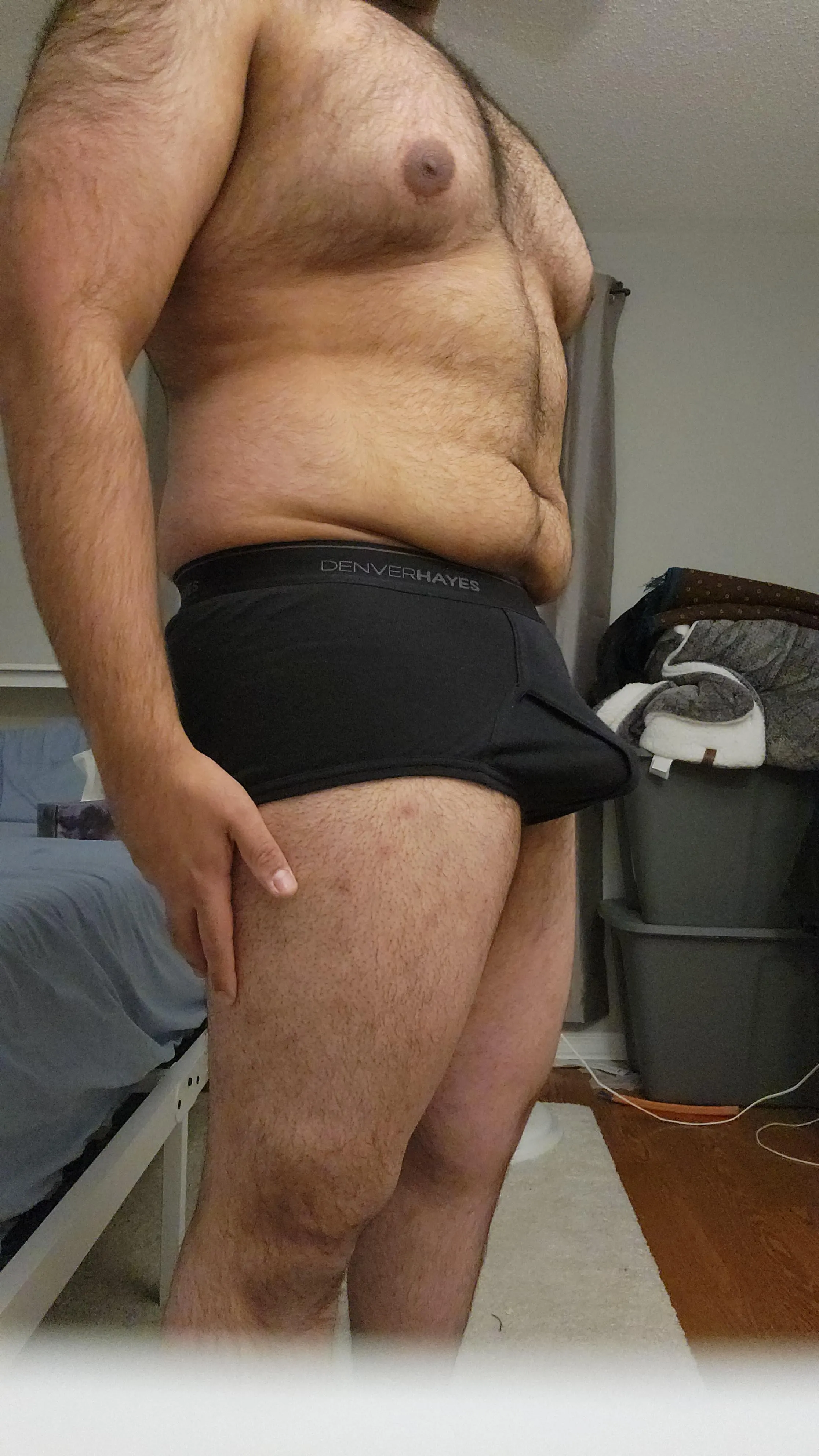 (21) I think these undies are a bit too small