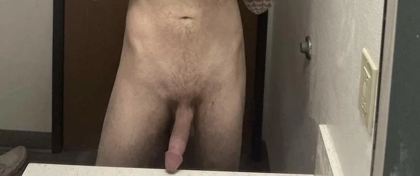 28 [m4f] last week here, need to borrow a throat