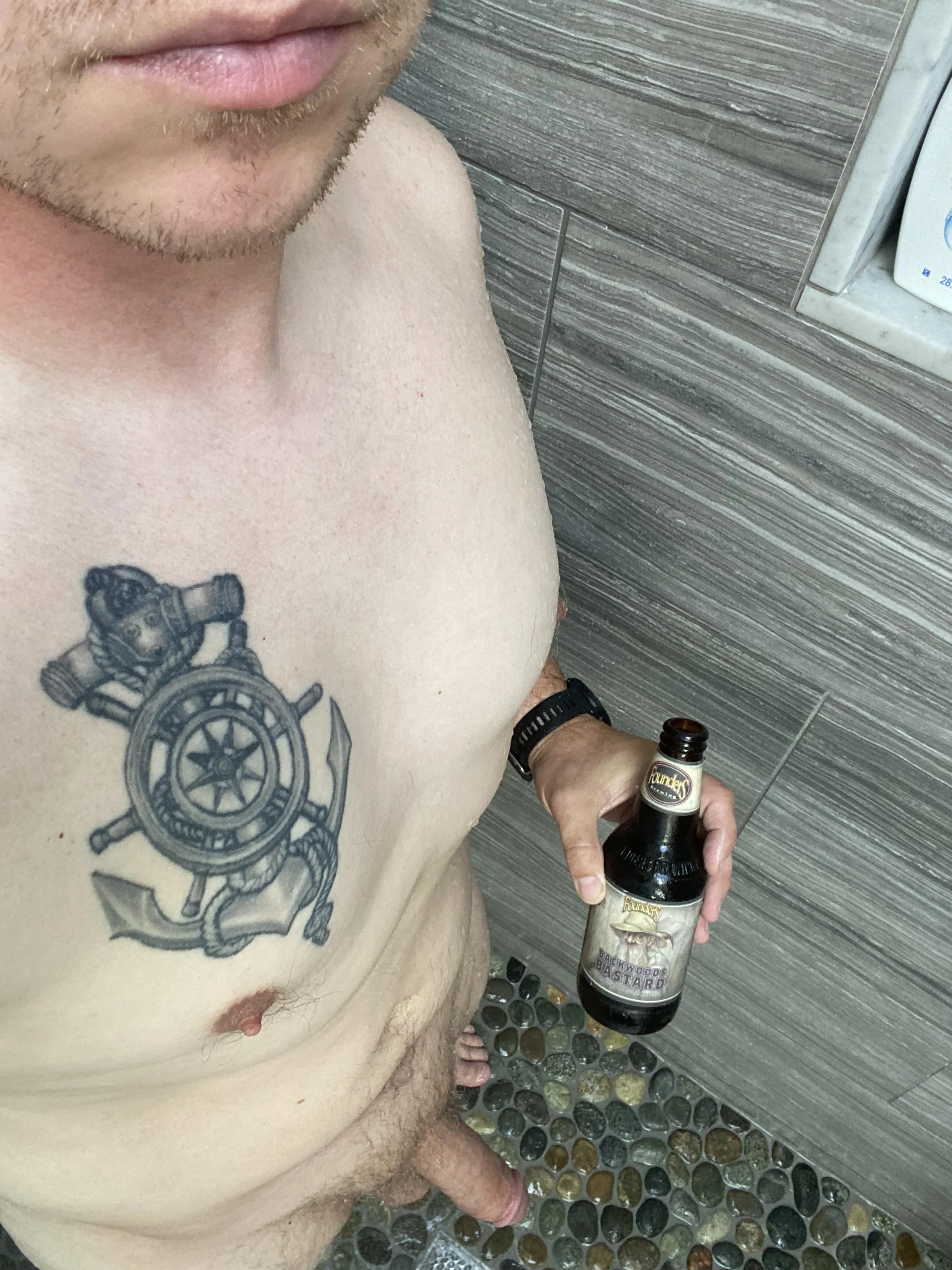 A bastard in the shower. And he’s got a beer 😂😜
