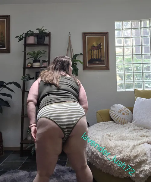 A big bootylicious 🍑 [F52]